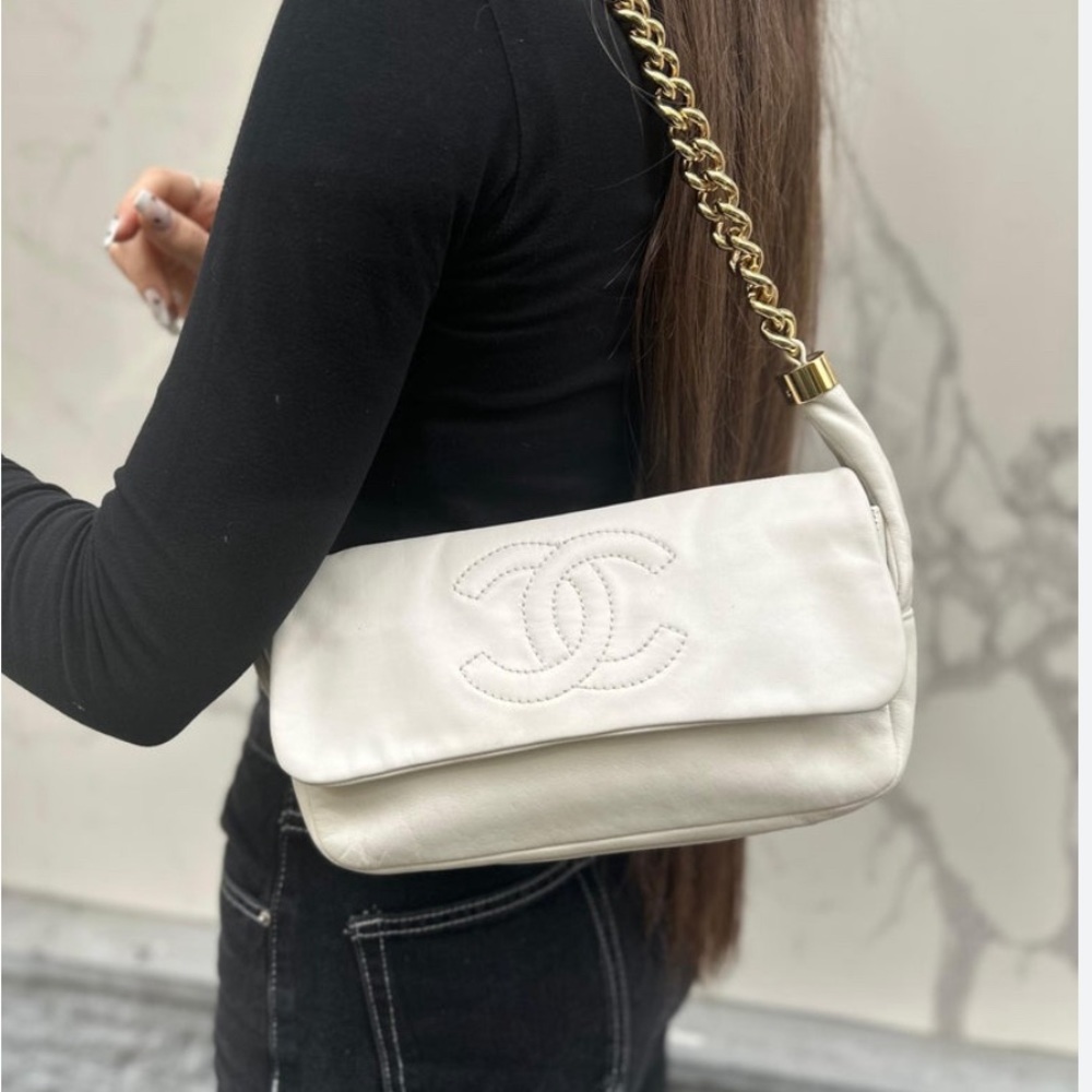 Chanel Preown Authentic Flap Lambskin Beige Handbag